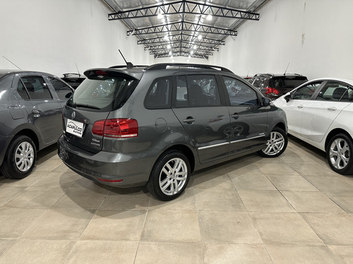 Volkswagen Suran 1.6 Imotion Highline 110cv