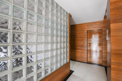 Imagen 3 de 14 de Departamento De 1 Dormitorio En Venta Con Patio En El Centro De Rosario
