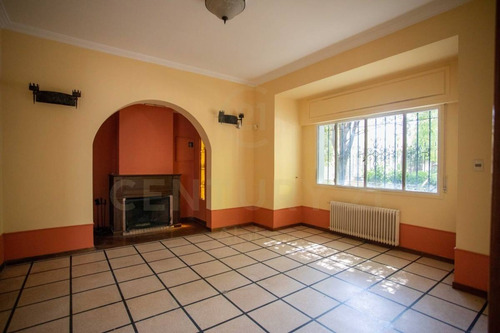 Imagen 6 de 18 de Casa Única En Pocitos Con 3 Dormitorios, Gran Garage Y Hermosa Piscina