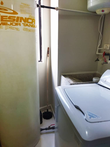 Imagen 11 de 11 de Alquiler De Apartamento Amoblado En El Parral 83 Mts . Rm
