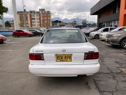 Nissan Sentra 1.6 B13