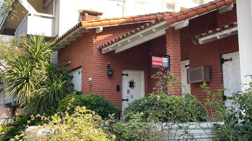 Casa A Reciclar En Barrio River, Victorino De La Plaza Y Bavio, Zona Di Tella