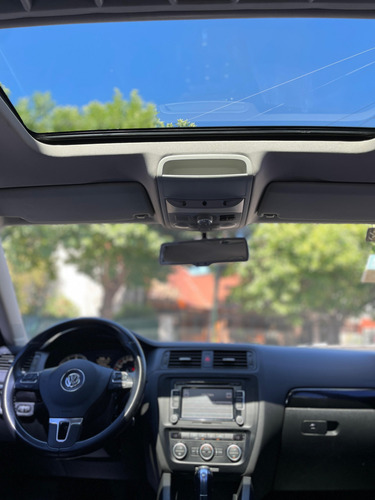 Volkswagen Vento 2.5 Luxury 170cv Tiptronic