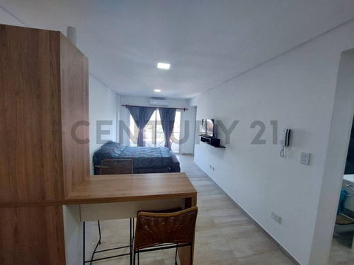 Departamento En Venta Monoambiente A Estrenar, Calle 150 N° 927 Berazategui