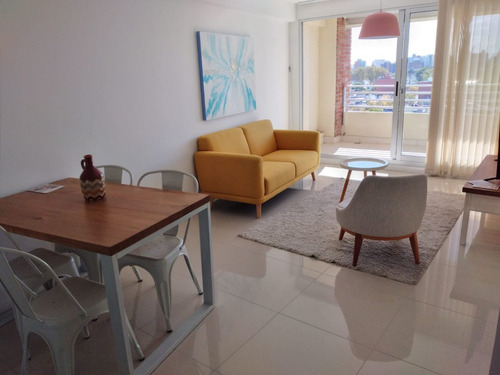 Apartamento En Venta De 3 Dormitorios En Parque Batlle
