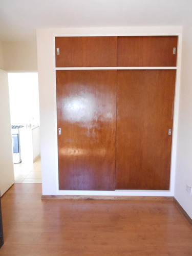 Departamento De Un Dormitorio Con Terraza Exclusiva A La Venta En San Luis 3145