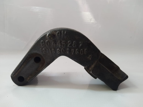 Soporte De Motor Derecho Chevy 2004-2012 1.6 L (Usado)