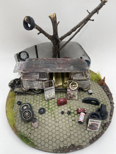 Miniatura Kombi Corujinha Abandonada Escala 1:34