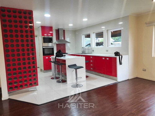 Casa En Arriendo De 4 Dorm. En Puerto Montt