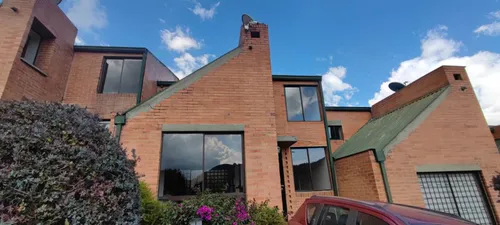 Casa En Venta En La Calera. Cod V21530