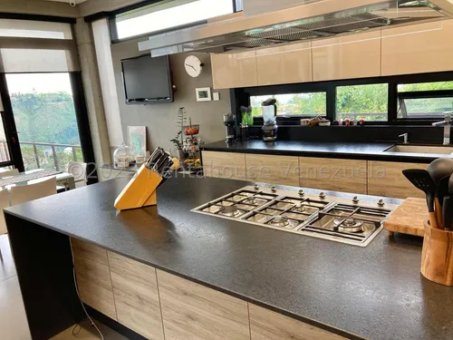 Casa En Venta La Lagunita Lp