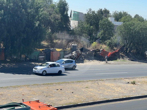 Terreno Comercial En Venta En San Isidro Atlautenco