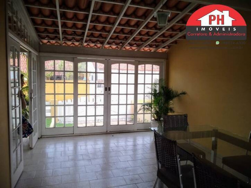Casa Mobiliada Com Hidro - Cond. Casamares Margeado Pela Lagoa - 1239
