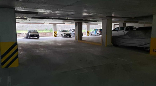 Cocheras En Venta Subterraneas Y Semi-cubiertas En Edificio Amaneceres Office - Oportunidad -inversion