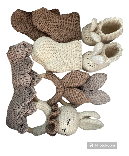 Kit Para Bebé 7 Artículos Tejidos A Crochet (10 Piezas)