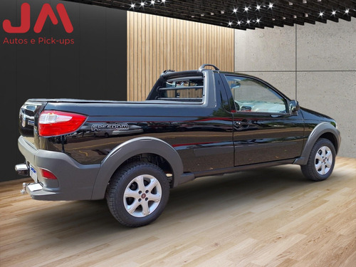 Fiat Strada Freedom 1.4 Flex 8V CS