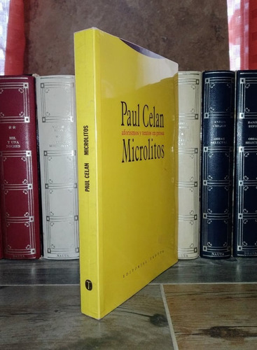 Microlitos - Paul Celan / Trotta + Sorpresa