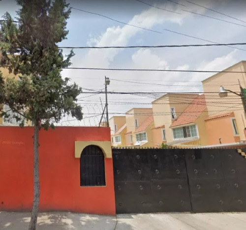Casa En Venta En La Gustavo A. Madero, A Precio De Remate Bancario