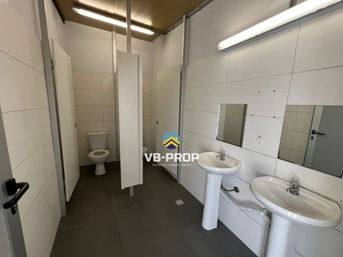 Venta Casa Tres Cruces Empresa Depósitos Oportunidad