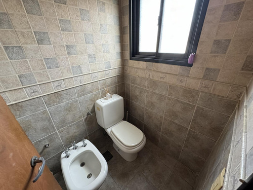Casa En Venta En Zona Sur 3 Dormitorios
