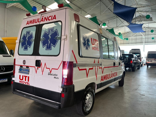 Imagem 4 de 15 de Ducato Ambulância Uti Móvel