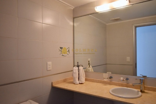 Apartamento En La Brava De 3 Baños, 3 Dormitorios, Kit, Lavadero, Living Comedor, Office, Baño De Servicio, 2 Suites. Consulte!!!!!!!- Ref: 2012