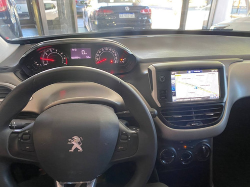 Imagen 9 de 13 de Peugeot 2008 Allure C/nav. Año 2017. Unica Mano