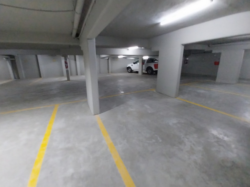 Venta Departamento Un Dormitorio Moreno Y Salta Estrenar