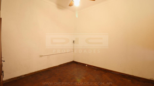Casa 4 Ambientes Local - Villa Ballester