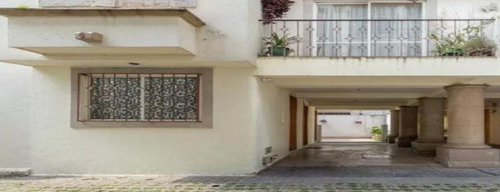 Casa En Venta De Adjudicacion Ante El Banco Pagos Directos Y Se Muestra Documentacion Antes De Que Firmes. Rg27