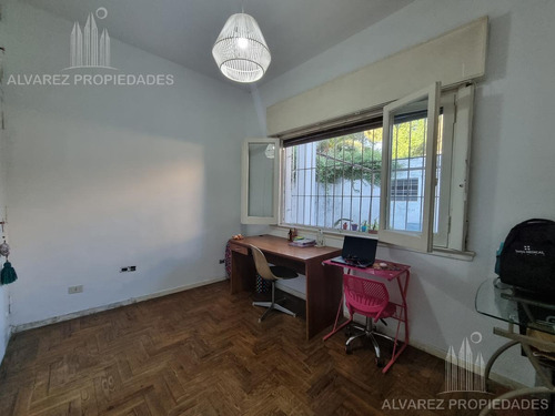 Imagen 15 de 29 de Casa 3 Ambientes Venta Castelar