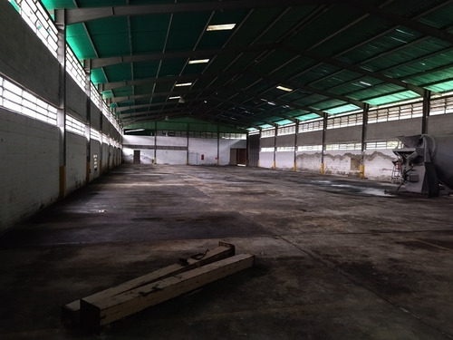 Imagen 4 de 21 de *+584144713559* Galpon En Venta En Complejo Ind Santa Rosa/pto Cabello/carabobo. 3000mts,areas De Ofocina,6baños,area De Comedor,banco De Transformadores Alta Tension,conj Cerrado,tanque De Agua.