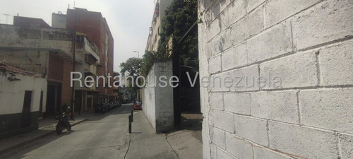 Terreno En Venta En Chacao Caracas Esquina Doble Acceso Inversion Angela Tochon