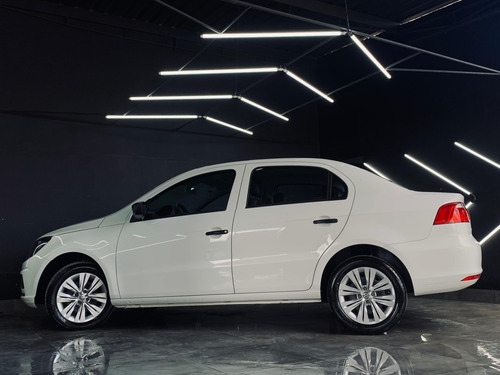 Volkswagen Voyage 1.0 12V MPI TOTALFLEX 4P MANUAL