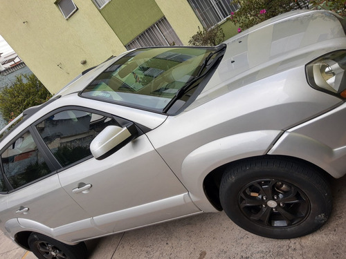 Imagem 6 de 8 de Hyundai Tucson 2016 2.0 Gls 4x2 Flex Aut. 5p