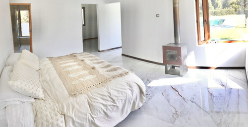 Fabulosa Residencia Como Nueva, Espectaculares Terminaciones
