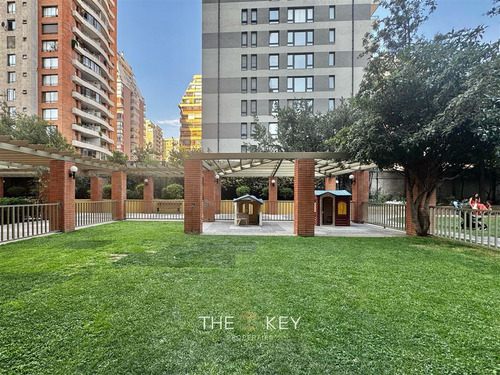 Depto En Venta 2d, 2b Y Terraza - Colón, Las Condes