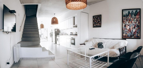 Imagen 2 de 14 de Duplex En Alquiler En El Barrio Montecarlo, Pilar
