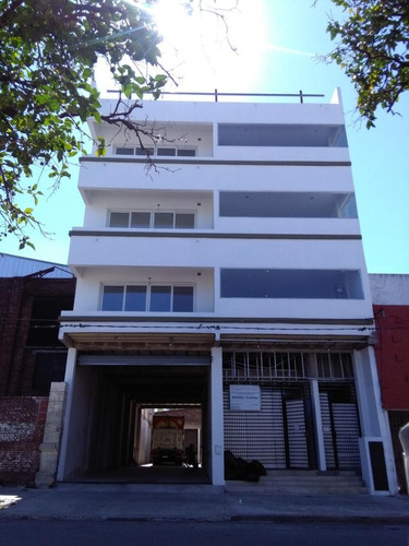 Edificio Comercial En Alquiler En La Plata