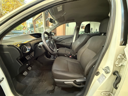 Toyota Etios 1.5 Sedan Xs