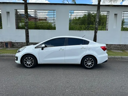 Kia Rio 1.4 4 p