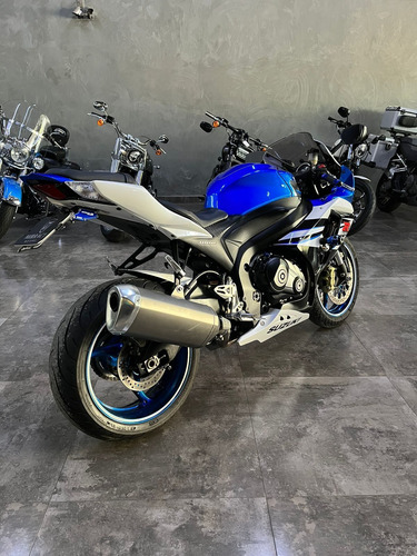 Imagem 11 de 15 de Gsx-r 1000