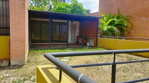 Imagen 15 de 16 de Apartamento En Venta. Macaracuay - Caracas