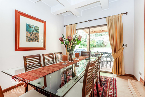 Casa En Venta De 4 Dorm. En Lo Barnechea