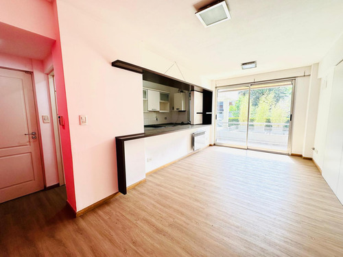 Departamento En Castelar Norte
