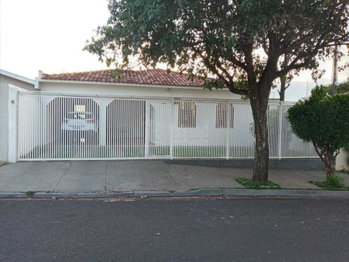 Imagem 2 de 6 de Venda De Casas / Padrão Na Cidade De Araraquara 10918