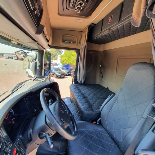 Imagem 10 de 15 de Scania Highline R 450 Cavalo 6x4 Traçado Bug Leve 2019 R450