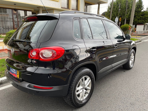 Volkswagen Tiguan 2.0t F.e. 2010