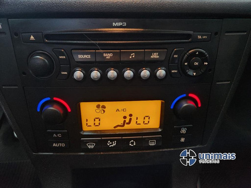 Citroën C4 2.0 EXCLUSIVE 16V FLEX 4P MANUAL