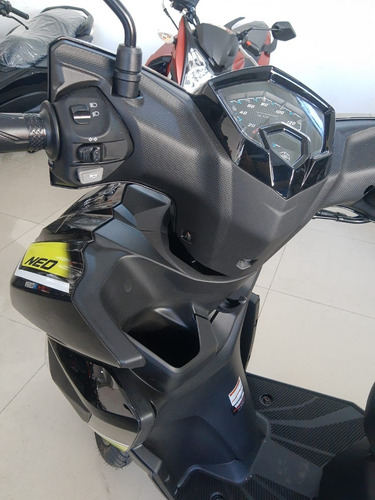 Imagem 2 de 6 de Scooter Neo 125 Ubs 22/2023
